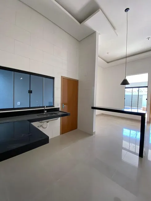 Foto 1 de Casa com 3 Quartos à venda, 98m² em Residencial Center Ville, Goiânia