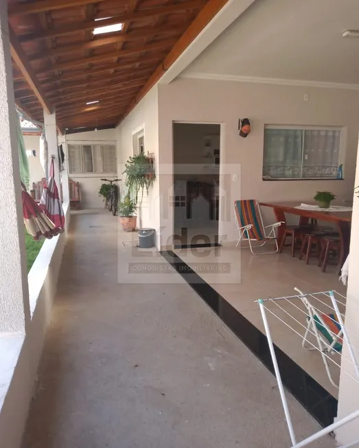 Foto 1 de Casa com 3 Quartos à venda, 180m² em Vila Antonio Augusto Luiz, Caçapava