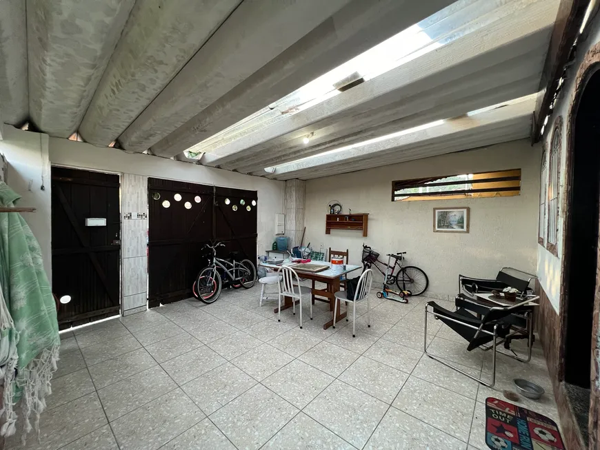 Foto 1 de Casa com 3 Quartos para alugar, 120m² em Canto do Forte, Praia Grande