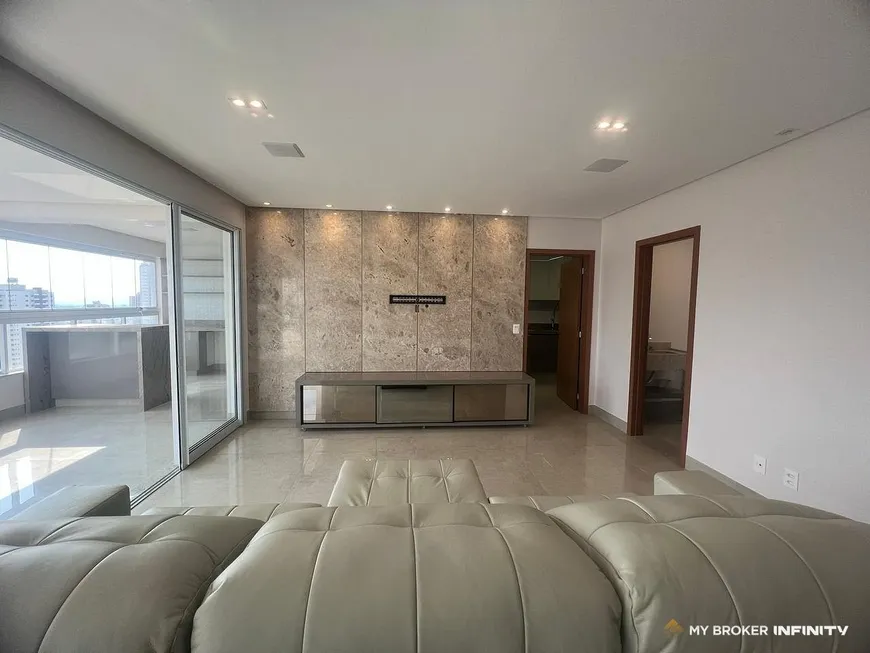 Foto 1 de Apartamento com 3 Quartos à venda, 226m² em Setor Bueno, Goiânia