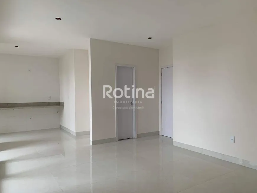 Foto 1 de Apartamento com 3 Quartos à venda, 97m² em Santa Mônica, Uberlândia