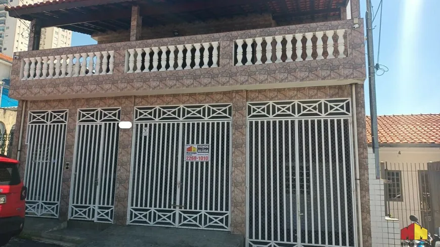 Foto 1 de Sobrado com 5 Quartos para venda ou aluguel, 200m² em Água Rasa, São Paulo