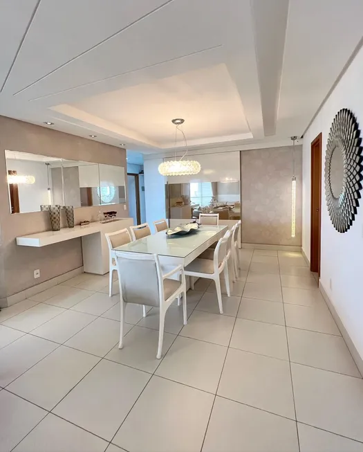 Foto 1 de Apartamento com 4 Quartos à venda, 200m² em Miramar, João Pessoa