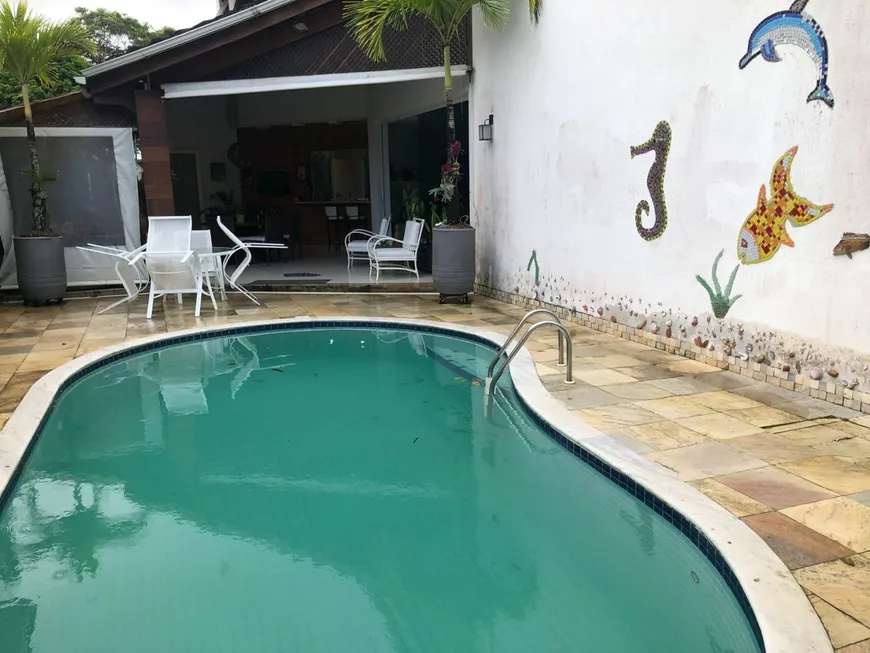 Foto 1 de Casa de Condomínio com 4 Quartos à venda, 408m² em Alphaville I, Salvador
