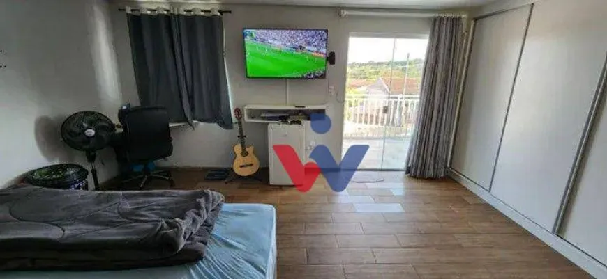 Foto 1 de Sobrado com 4 Quartos à venda, 150m² em Vila Fuck, Piraquara