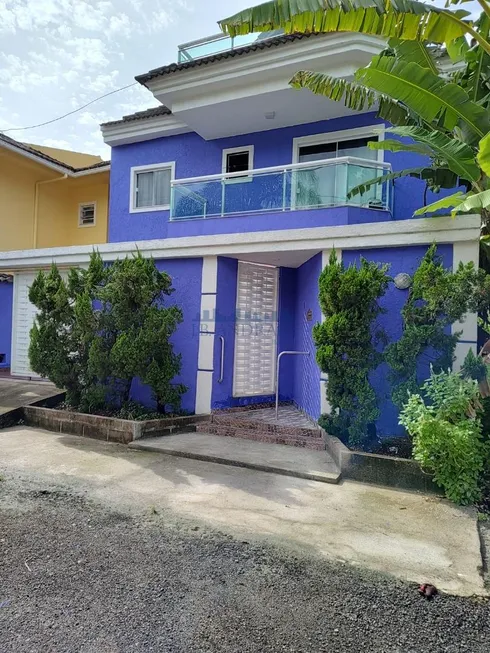 Foto 1 de Casa de Condomínio com 5 Quartos à venda, 180m² em Vargem Grande, Rio de Janeiro