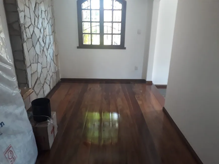 Foto 1 de Casa com 3 Quartos à venda, 89m² em Alípio de Melo, Belo Horizonte