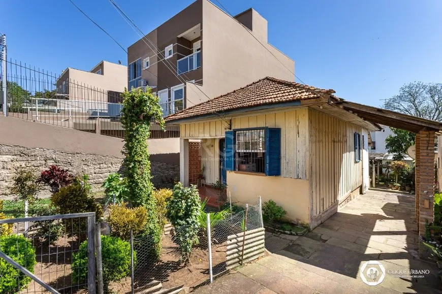 Foto 1 de Casa com 2 Quartos à venda, 81m² em Tristeza, Porto Alegre