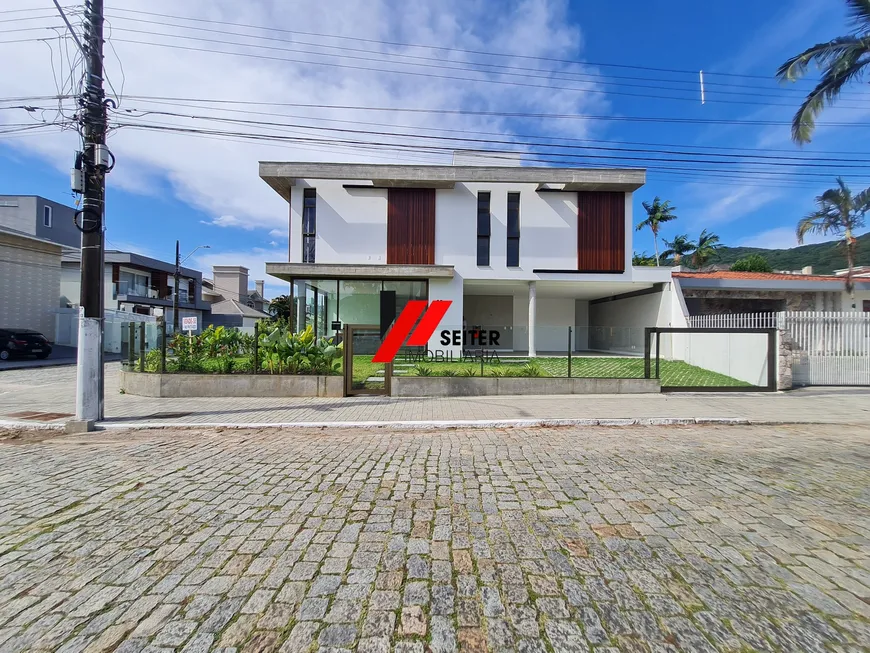 Foto 1 de Casa com 3 Quartos à venda, 165m² em Itacorubi, Florianópolis