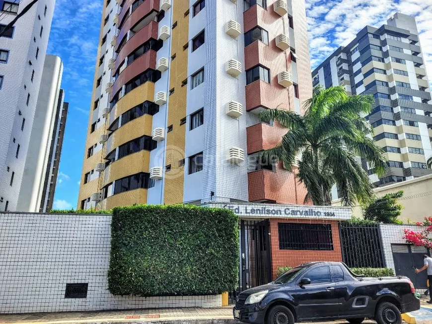 Foto 1 de Apartamento com 3 Quartos à venda, 105m² em Candelária, Natal