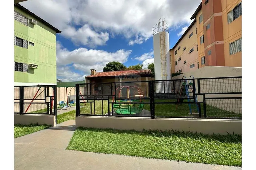 Foto 1 de Apartamento com 3 Quartos à venda, 56m² em Santo Antônio, Campo Grande