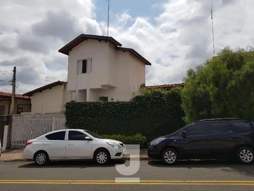 Foto 1 de Casa com 5 Quartos à venda, 180m² em Jardim Planalto, Campinas