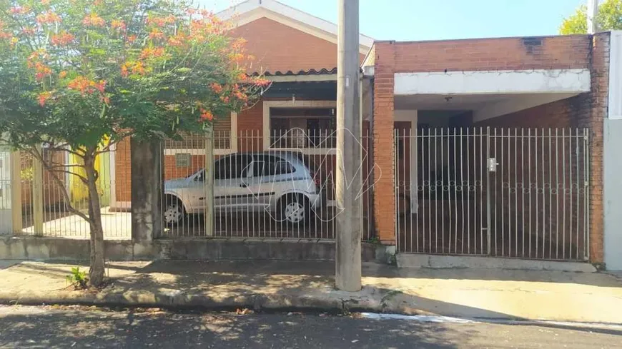 Foto 1 de Casa com 3 Quartos à venda, 159m² em Vila José Bonifácio, Araraquara