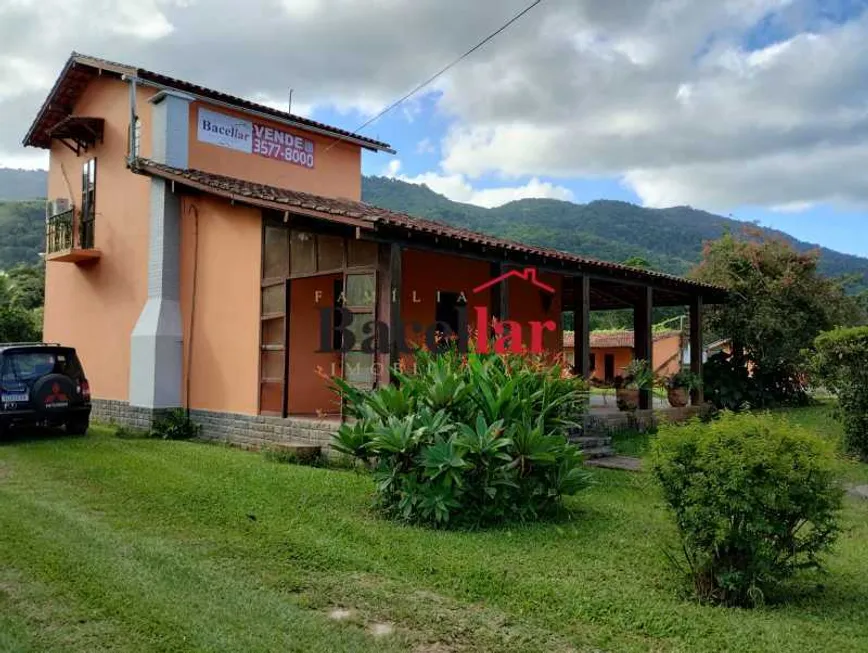 Foto 1 de Fazenda/Sítio com 3 Quartos à venda, 411m² em Serra de Mato Grosso Sampaio Correia, Saquarema