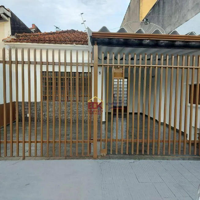 Foto 1 de Casa com 2 Quartos à venda, 70m² em Vila Nossa Senhora das Gracas, Taubaté