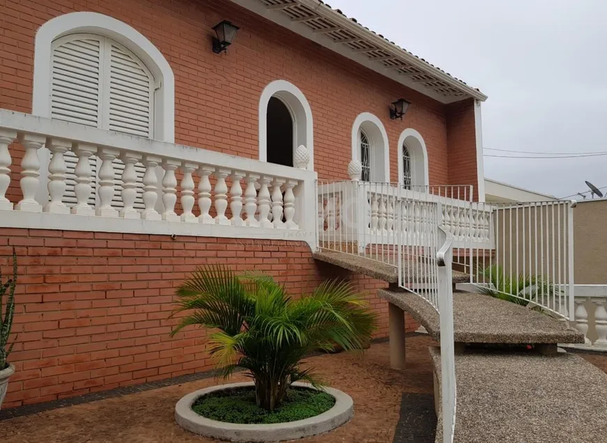 Foto 1 de Casa com 3 Quartos à venda, 166m² em Vila Marieta, Campinas