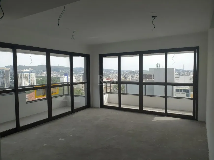 Foto 1 de Apartamento com 3 Quartos à venda, 118m² em Petrópolis, Porto Alegre