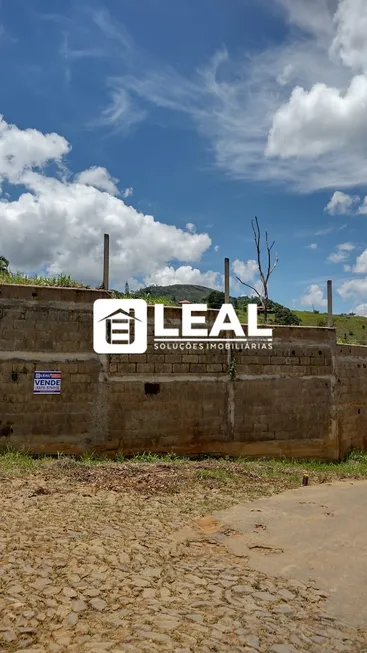 Foto 1 de Lote/Terreno à venda, 2300m² em Centro, Matias Barbosa