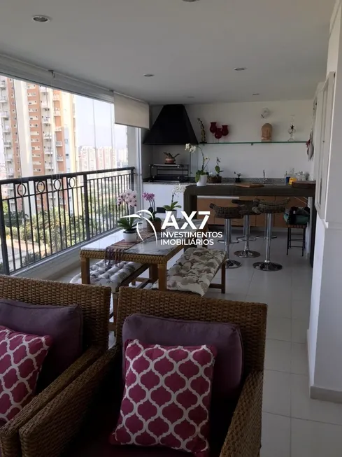 Foto 1 de Apartamento com 3 Quartos à venda, 245m² em Jardim Fonte do Morumbi , São Paulo