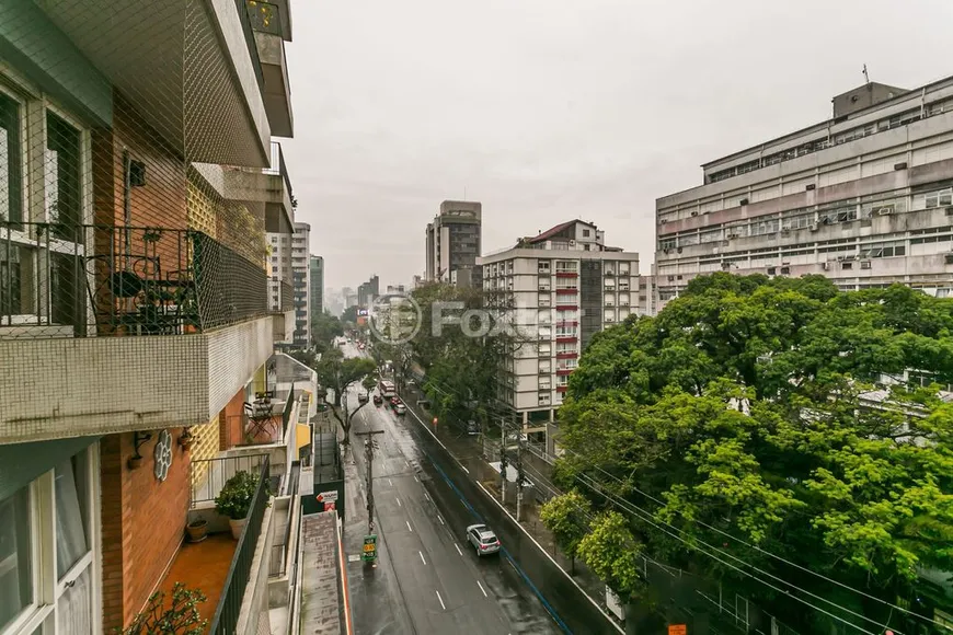 Foto 1 de Apartamento com 3 Quartos à venda, 122m² em Moinhos de Vento, Porto Alegre