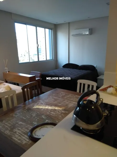 Foto 1 de Apartamento com 1 Quarto à venda, 50m² em Centro, Balneário Camboriú