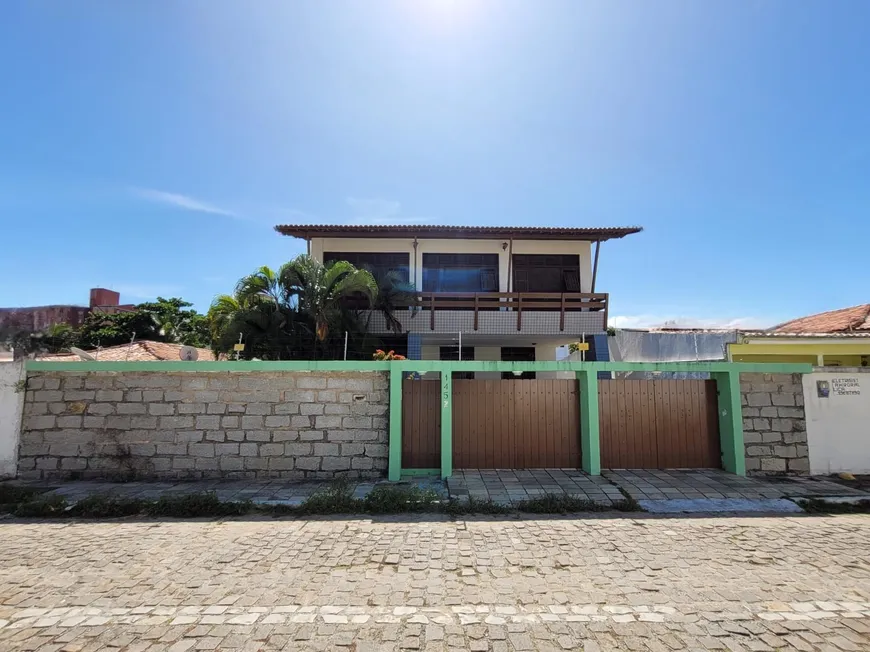 Foto 1 de Casa com 5 Quartos para alugar, 350m² em Morro Branco, Natal