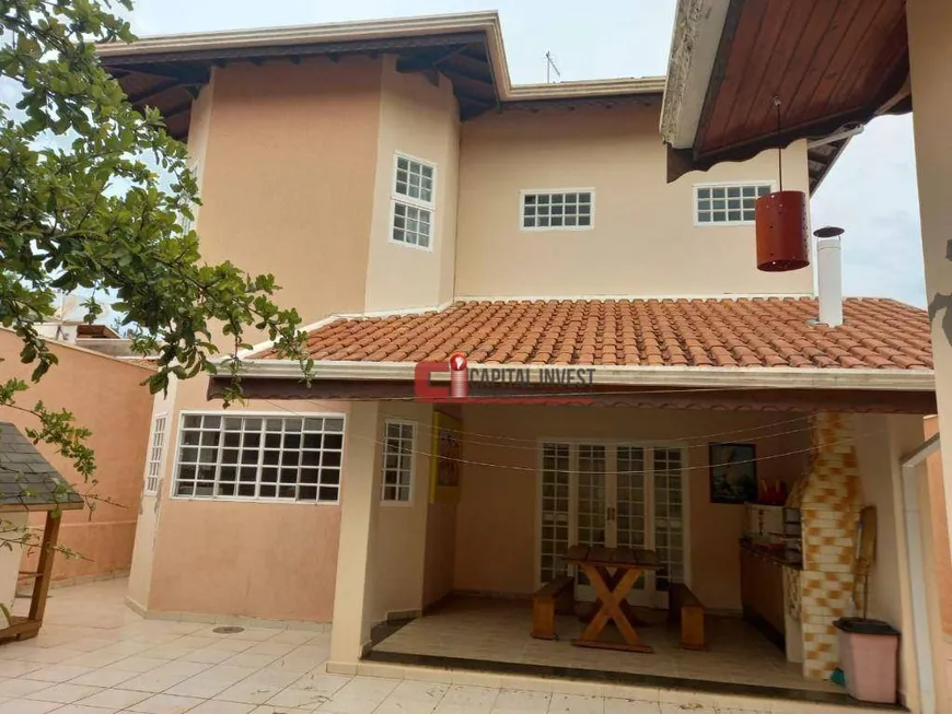 Foto 1 de Casa com 3 Quartos à venda, 197m² em Parque Residencial Imigrantes, Holambra