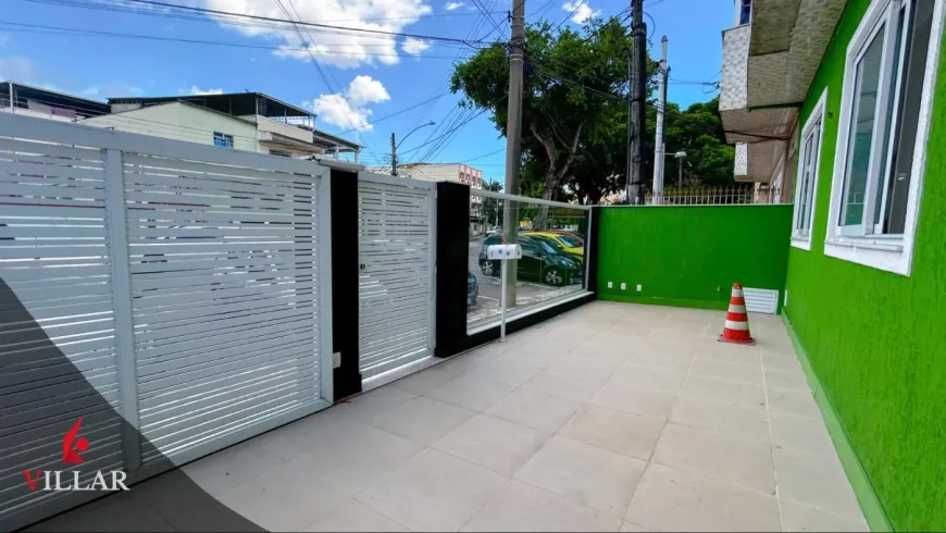 Foto 1 de Casa com 2 Quartos à venda, 209m² em Olaria, Rio de Janeiro