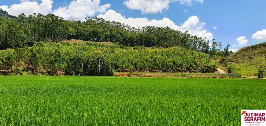 Foto 1 de Lote/Terreno à venda, 10m² em Oliveiras, Tijucas