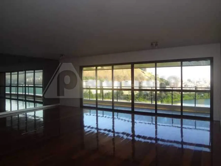 Foto 1 de Apartamento com 4 Quartos à venda, 380m² em Lagoa, Rio de Janeiro