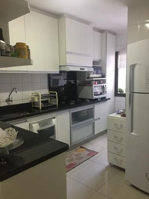 Foto 1 de Apartamento com 3 Quartos à venda, 80m² em Setor Bueno, Goiânia