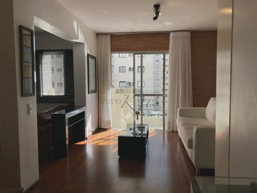 Foto 1 de Apartamento com 3 Quartos à venda, 92m² em Moema, São Paulo