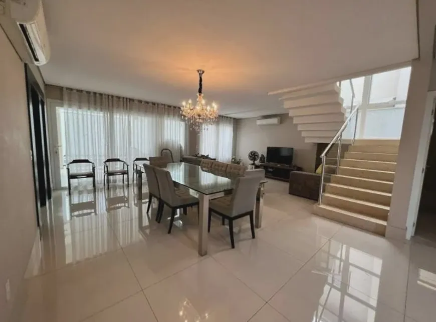 Foto 1 de Casa com 3 Quartos à venda, 250m² em Stella Maris, Salvador
