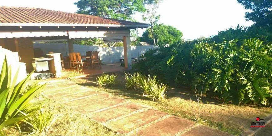 Foto 1 de Fazenda/Sítio com 4 Quartos para alugar, 495m² em Fazenda Castelo, Boituva