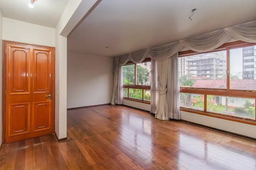 Foto 1 de Apartamento com 3 Quartos à venda, 138m² em Petrópolis, Porto Alegre
