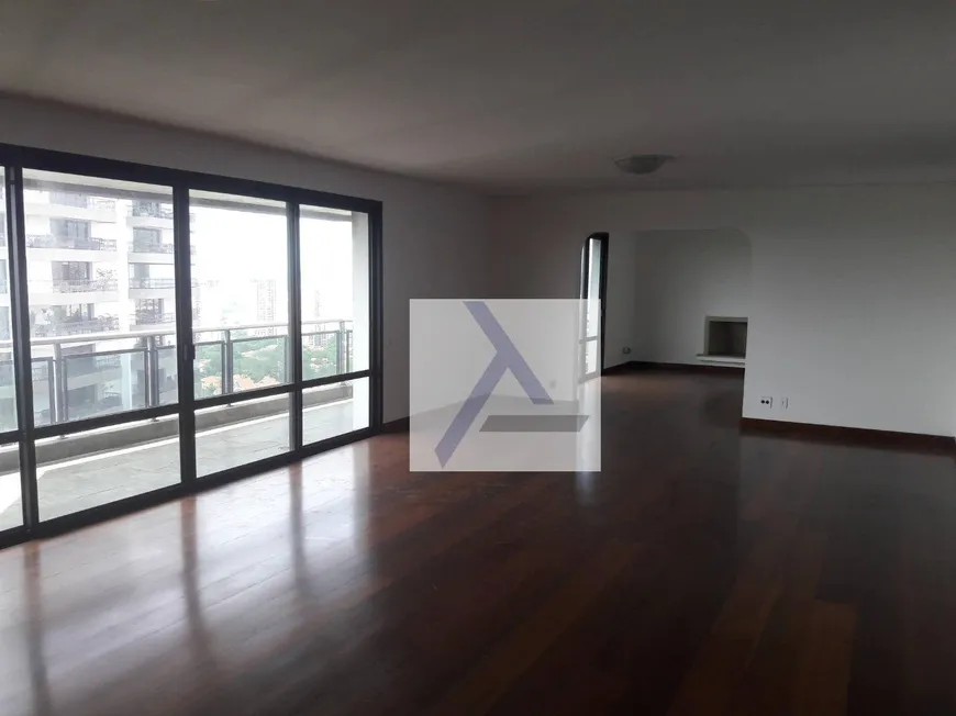 Foto 1 de Apartamento com 4 Quartos para alugar, 338m² em Alto Da Boa Vista, São Paulo