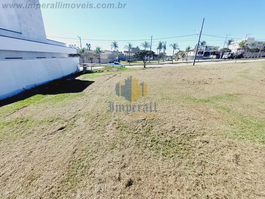 Foto 1 de Lote/Terreno à venda, 300m² em Bairro do Grama, Caçapava