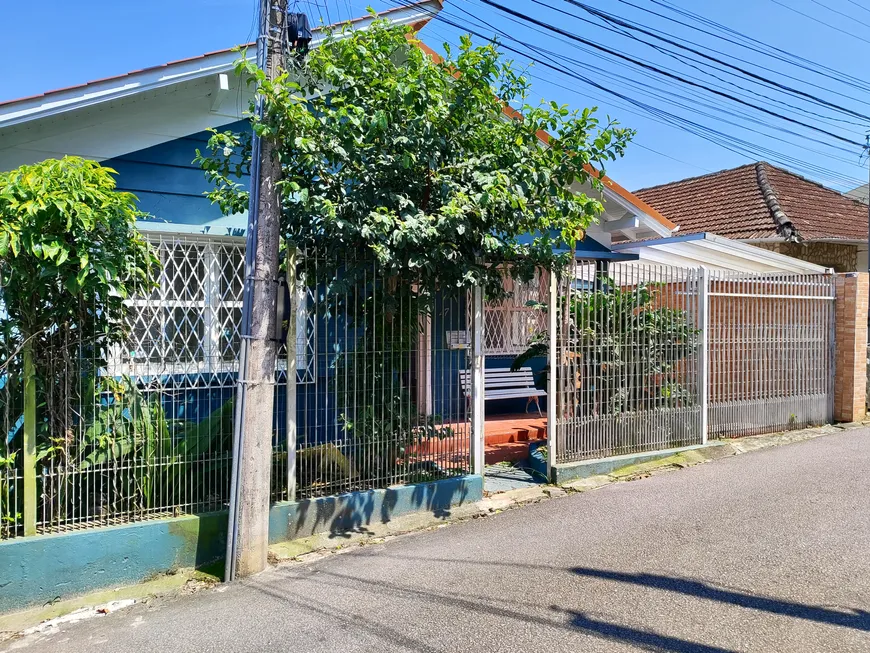 Foto 1 de Casa com 4 Quartos à venda, 155m² em Centro, Florianópolis