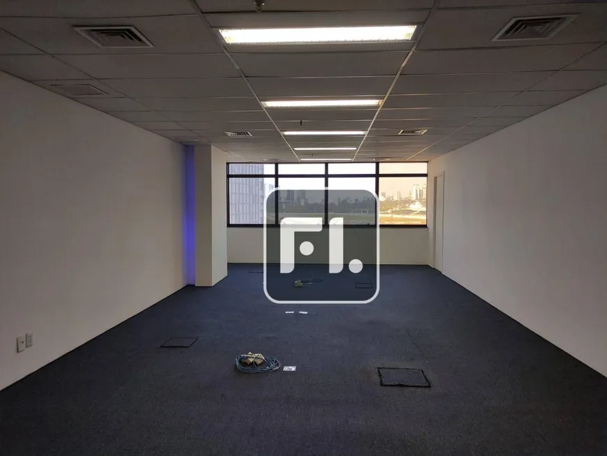 Foto 1 de Sala Comercial para venda ou aluguel, 150m² em Pinheiros, São Paulo