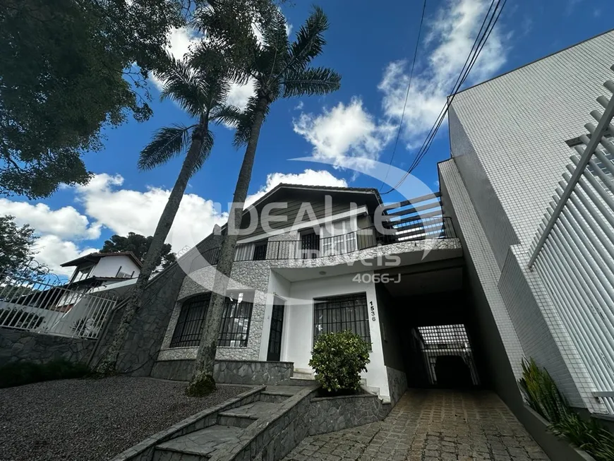 Foto 1 de Imóvel Comercial com 4 Quartos para alugar, 362m² em Hugo Lange, Curitiba