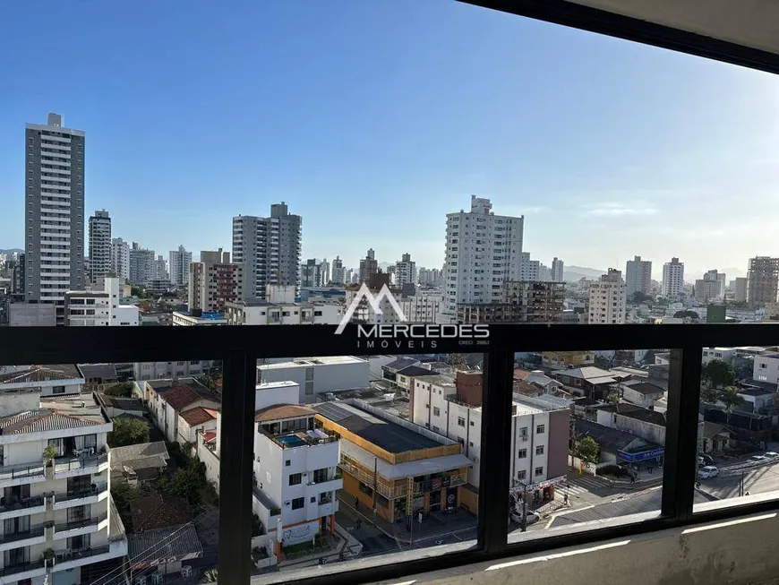 Foto 1 de Apartamento com 1 Quarto à venda, 41m² em Centro, Itajaí
