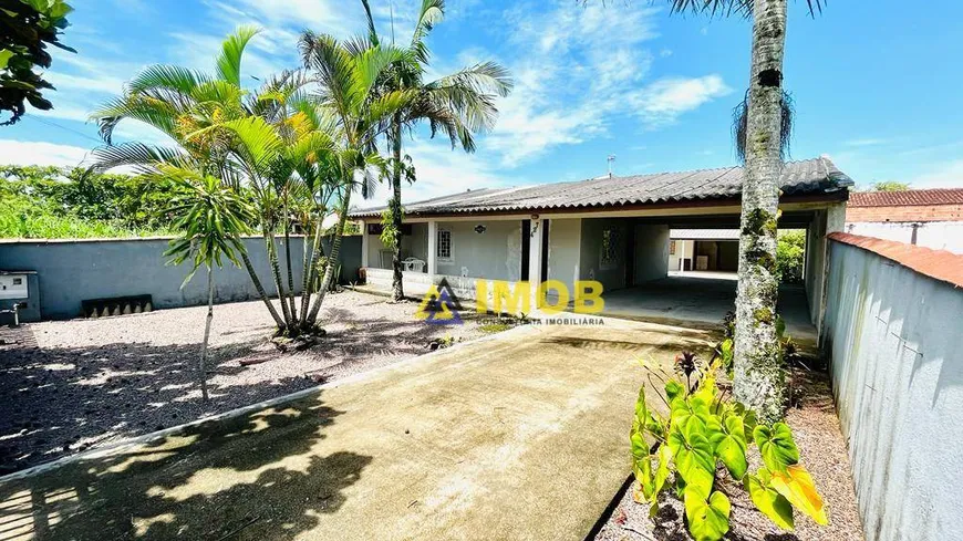 Foto 1 de Casa com 3 Quartos à venda, 110m² em Coroados, Guaratuba