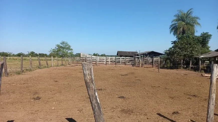 Foto 1 de Fazenda/Sítio à venda, 370m² em Setor Central, Araguaína