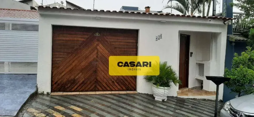 Foto 1 de Casa com 2 Quartos à venda, 191m² em Parque Terra Nova, São Bernardo do Campo