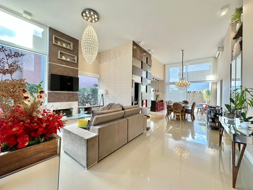 Foto 1 de Casa de Condomínio com 4 Quartos à venda, 200m² em Condominio Dubai Resort, Capão da Canoa