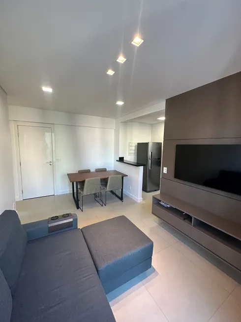 Foto 1 de Apartamento com 2 Quartos para alugar, 65m² em Savassi, Belo Horizonte