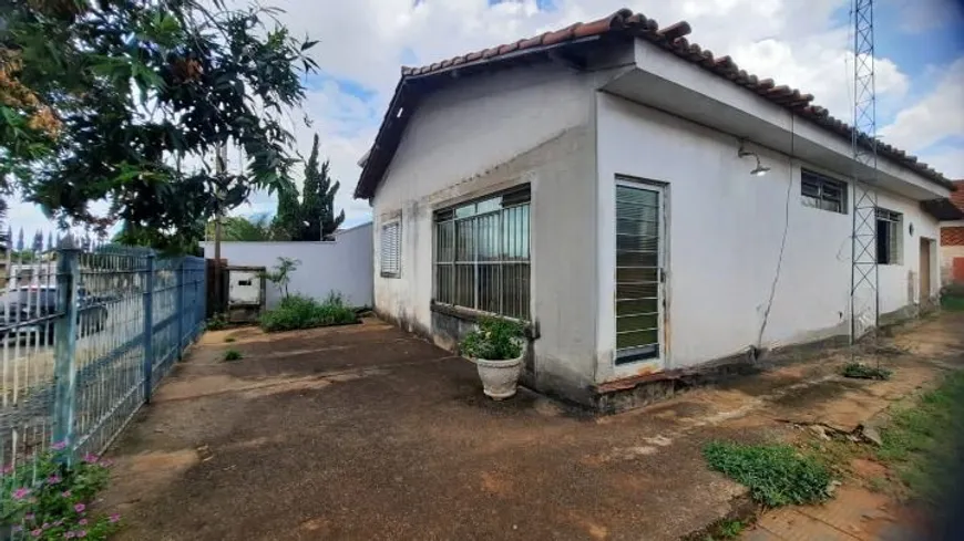 Foto 1 de Casa com 3 Quartos à venda, 220m² em Vila José Kalil Aun, Cosmópolis