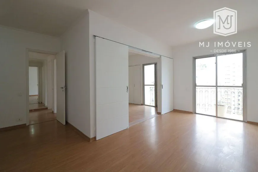 Foto 1 de Apartamento com 2 Quartos para alugar, 110m² em Moema, São Paulo
