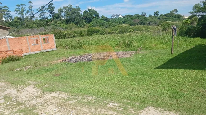 Foto 1 de Lote/Terreno à venda, 300m² em Ambrósio, Garopaba