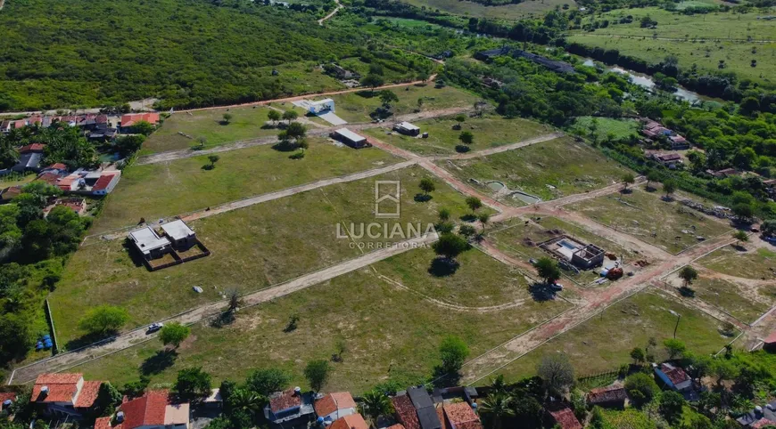 Foto 1 de Lote/Terreno à venda, 330m² em Povoado Insurreição, Sairé